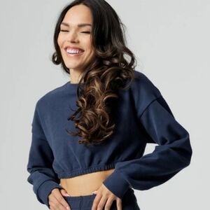 Buffbunny Cloud Crop Navy